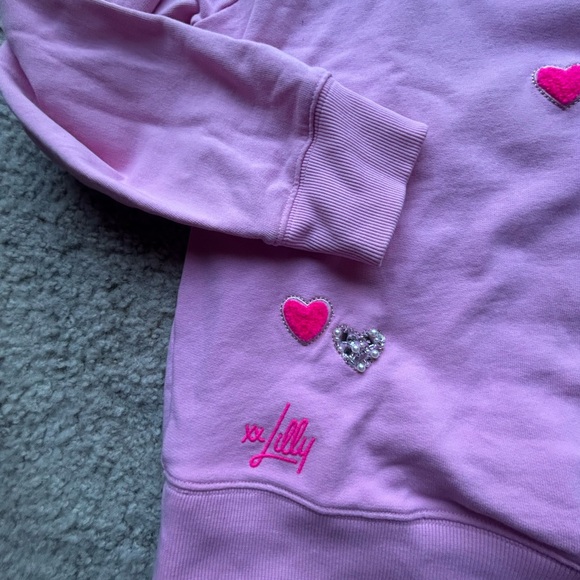 EUC Lilly Pulitzer Valentine’s Ballad Sweatshirt - Picture 2 of 4